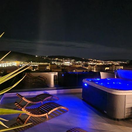 Penthouse Apartman Marcelina In Trogir Exterior foto